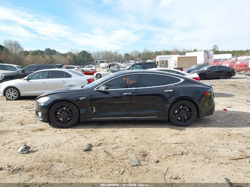 2013 Tesla Model S Performance VIN: 5YJSA1DP6DFP26164 Lot: 43960864