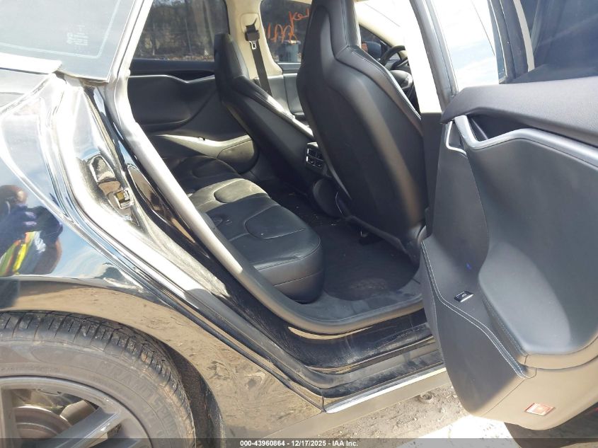 2013 Tesla Model S Performance VIN: 5YJSA1DP6DFP26164 Lot: 43960864