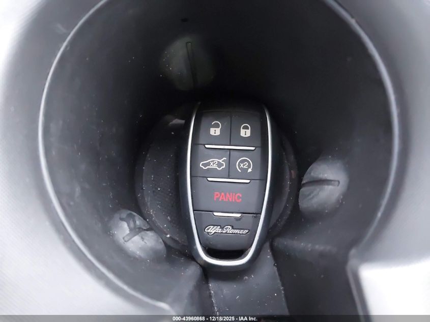 2024 Alfa Romeo Tonale Ti Eawd VIN: ZASPATCW0R3032282 Lot: 43960868