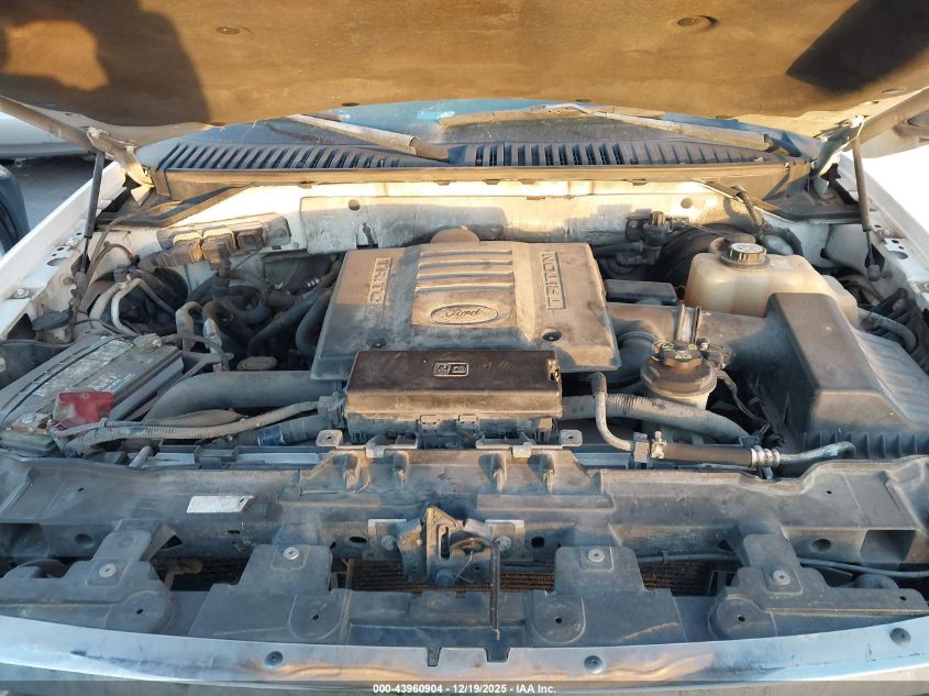 2007 Ford Expedition El Xlt VIN: 1FMFK15527LA44682 Lot: 43960904