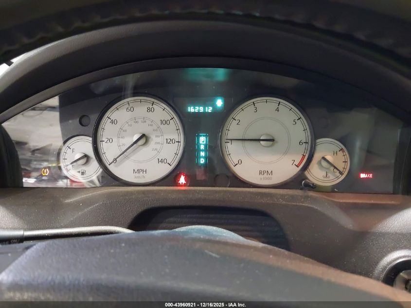 2007 Chrysler 300 Touring VIN: 2C3KA53G57H792362 Lot: 43960921