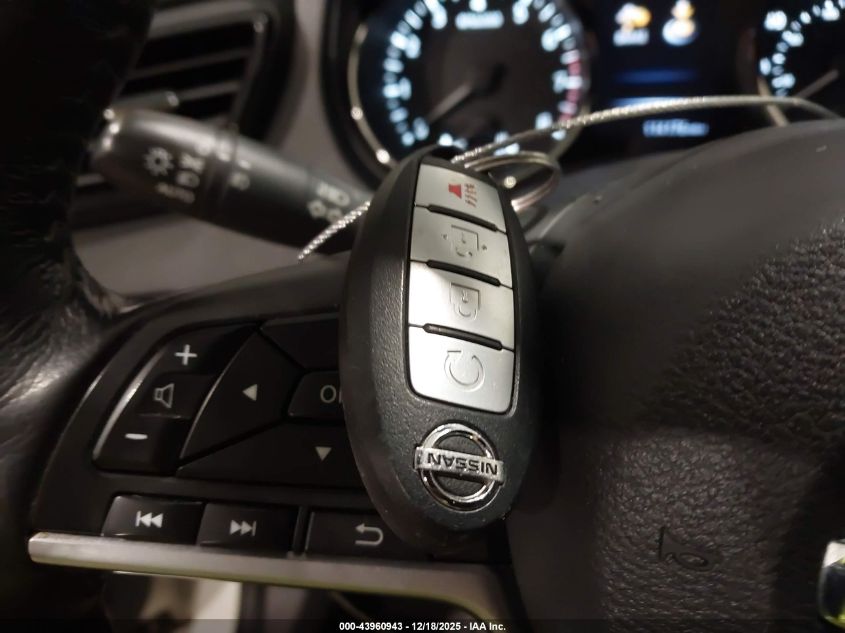 2017 Nissan Rogue Sport Sl VIN: JN1BJ1CR1HW127101 Lot: 43960943