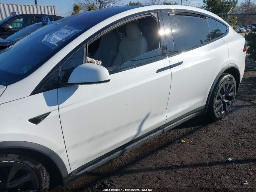 2023 Tesla Model X Dual Motor All-Wheel Drive/Standard Range VIN: 7SAXCDE52PF370365 Lot: 43960957