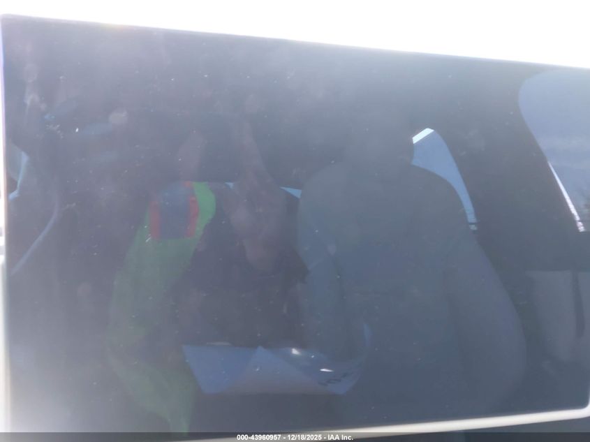 2023 Tesla Model X Dual Motor All-Wheel Drive/Standard Range VIN: 7SAXCDE52PF370365 Lot: 43960957