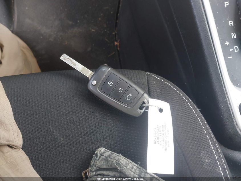 2022 Hyundai Venue Sel VIN: KMHRC8A3XNU199916 Lot: 43960970