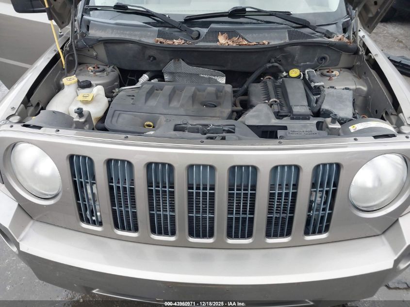 2008 Jeep Patriot Sport VIN: 1J8FF28W08D528955 Lot: 43960971