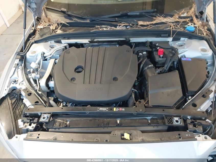 2024 Volvo S60 B5 Plus Dark Theme VIN: 7JRL12TL6RG317749 Lot: 43960981