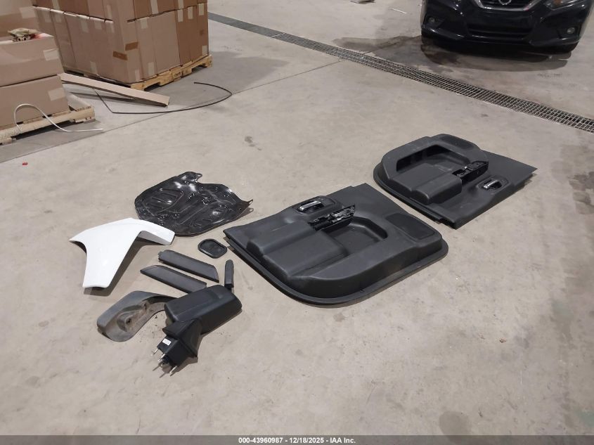 2019 Chevrolet Silverado 1500 Custom VIN: 3GCPYBEH3KG300700 Lot: 43960987