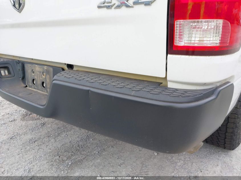 2022 Ram 1500 Classic Tradesman 4X4 6'4 Box VIN: 1C6RR7FG8NS230219 Lot: 43960993