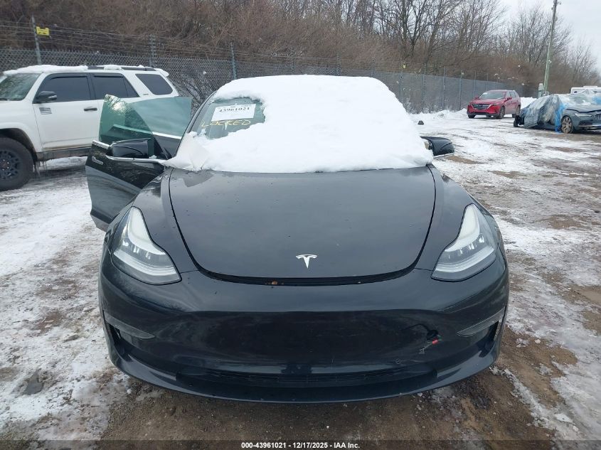 2018 Tesla Model 3 Long Range/Mid Range VIN: 5YJ3E1EA9JF025522 Lot: 43961021