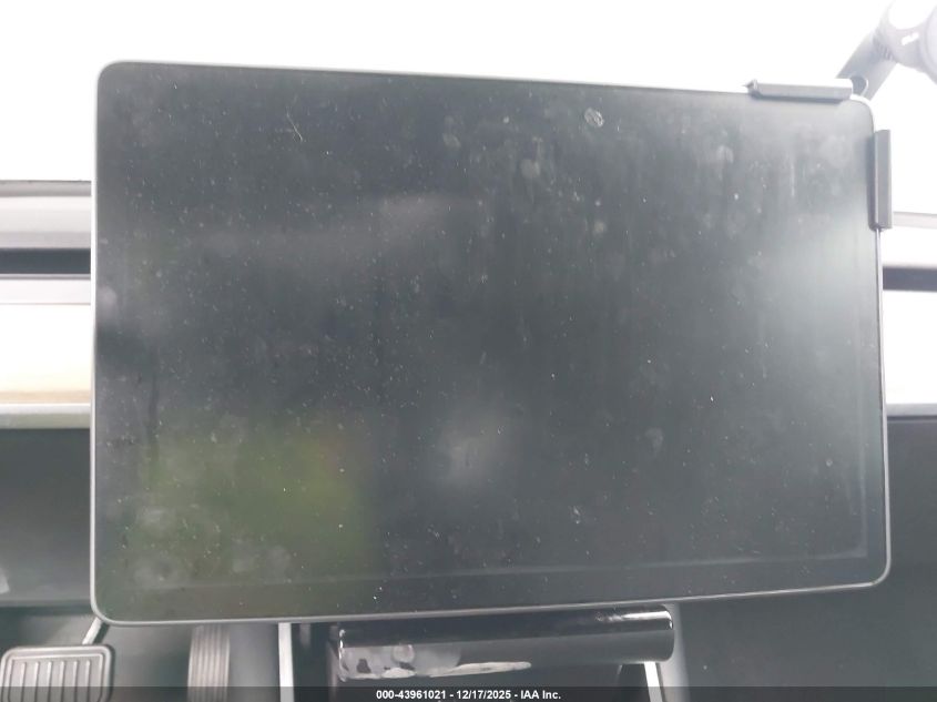 2018 Tesla Model 3 Long Range/Mid Range VIN: 5YJ3E1EA9JF025522 Lot: 43961021