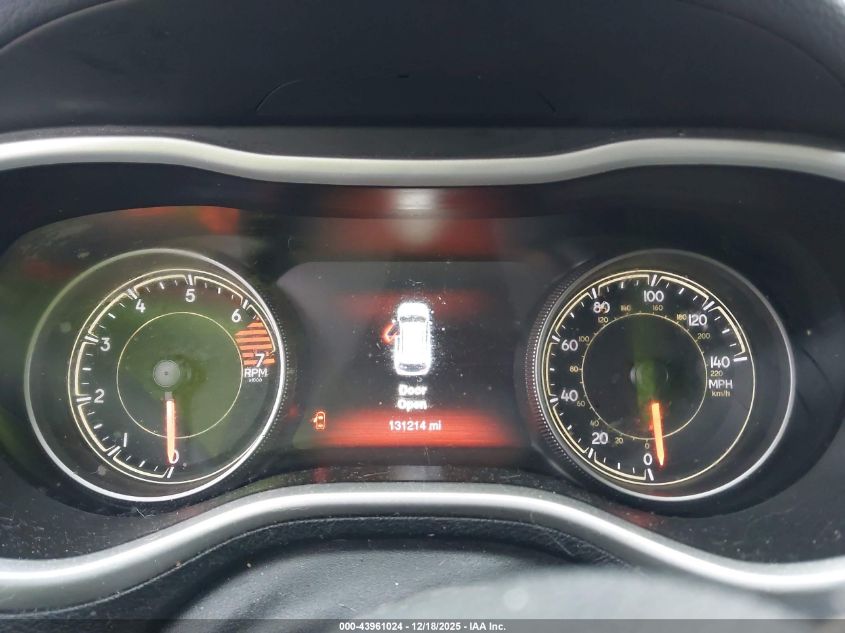 2016 Jeep Cherokee Limited VIN: 1C4PJMDB1GW194608 Lot: 43961024