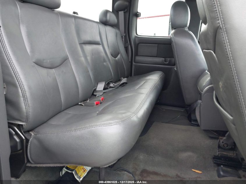 2003 Chevrolet Silverado 1500 Ls VIN: 1GCEK19T43E294593 Lot: 43961025