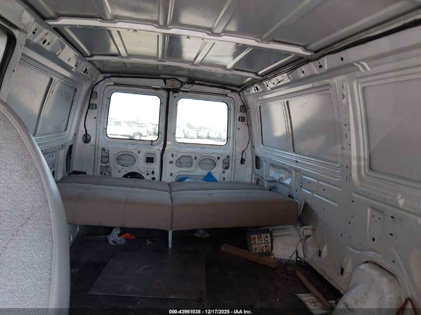 2001 Ford E-150 Commercial/Recreational VIN: 1FTRE14201HB01763 Lot: 43961038