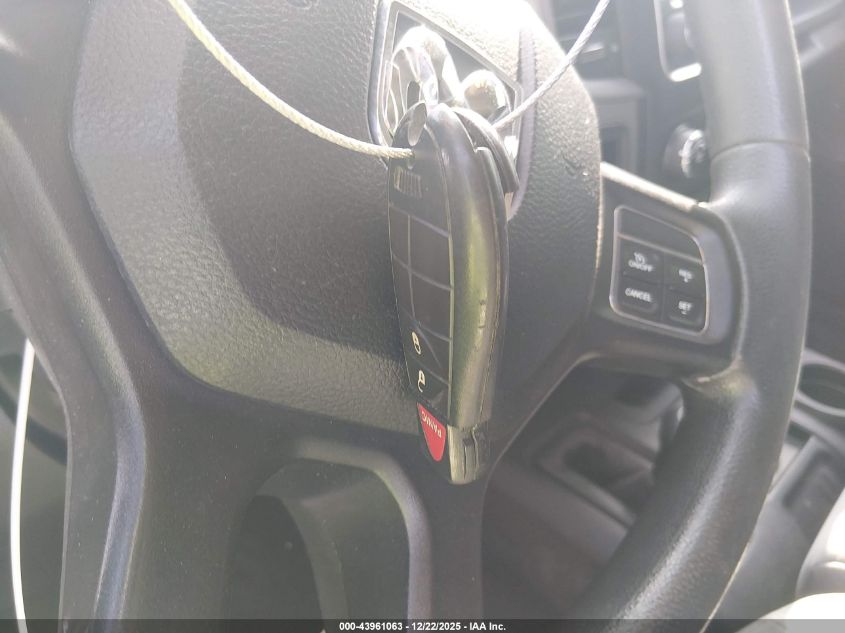 2018 Ram 2500 Tradesman 4X4 6'4 Box VIN: 3C6UR5CL5JG348262 Lot: 43961063