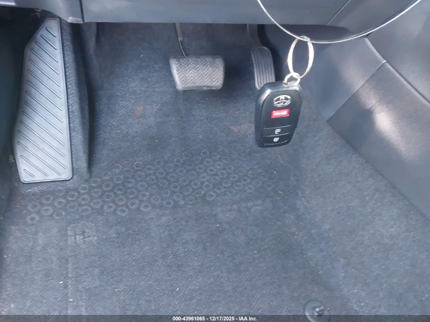 2024 Toyota Corolla Cross Le VIN: 7MUBAAAG9RV109841 Lot: 43961065