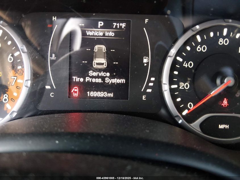 2016 Jeep Renegade Latitude VIN: ZACCJABT4GPD37234 Lot: 43961085