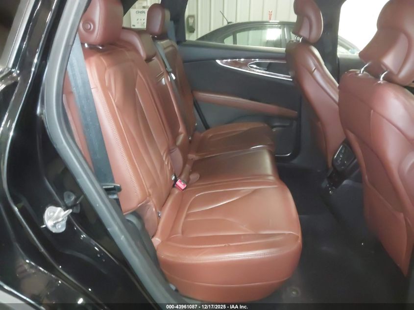 2016 Lincoln Mkx Reserve VIN: 2LMTJ8LR1GBL64102 Lot: 43961087