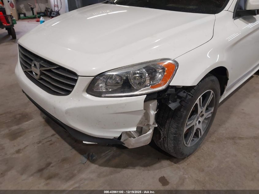 2014 Volvo Xc60 T6 R-Design VIN: YV4902DZ3E2530032 Lot: 43961100