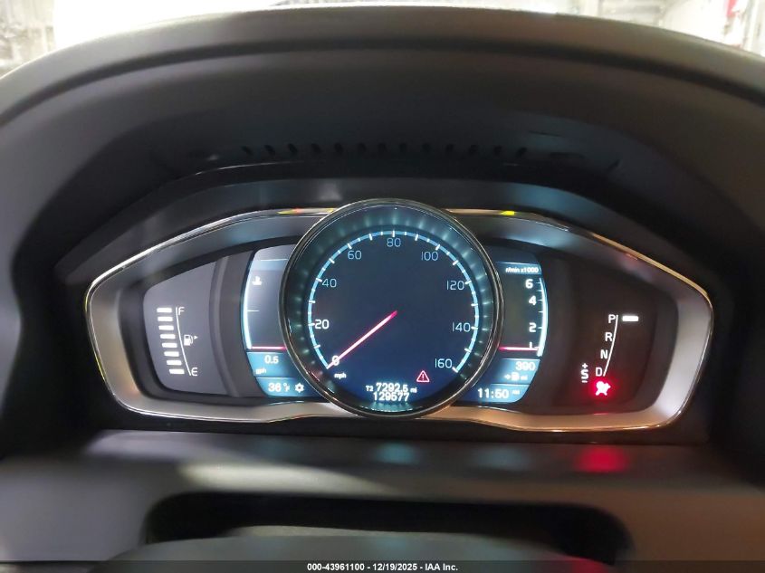 2014 Volvo Xc60 T6 R-Design VIN: YV4902DZ3E2530032 Lot: 43961100