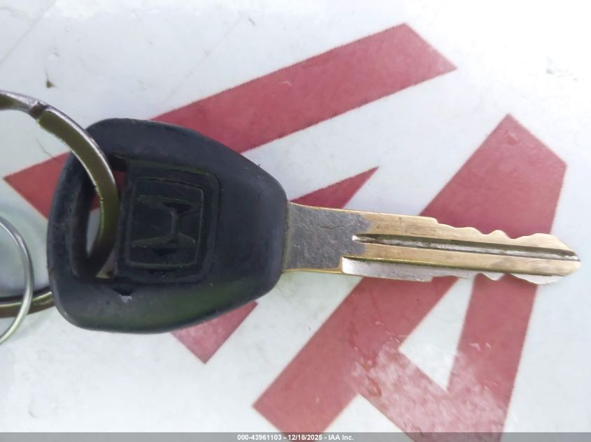 2002 Honda S2000 VIN: JHMAP11422T003618 Lot: 43961103