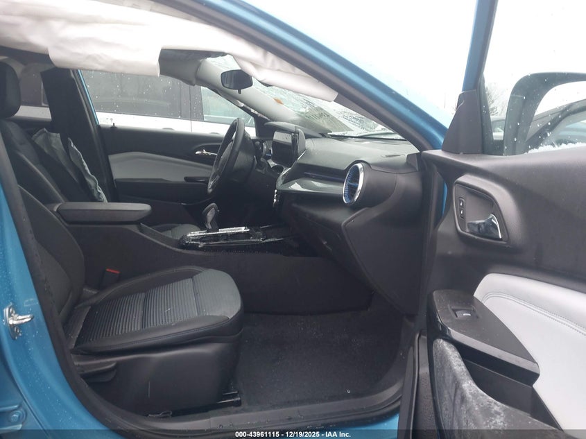 2025 Chevrolet Trax Fwd Lt