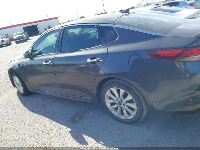 2018 Kia Optima S VIN: 5XXGT4L38JG241923 Lot: 43961125