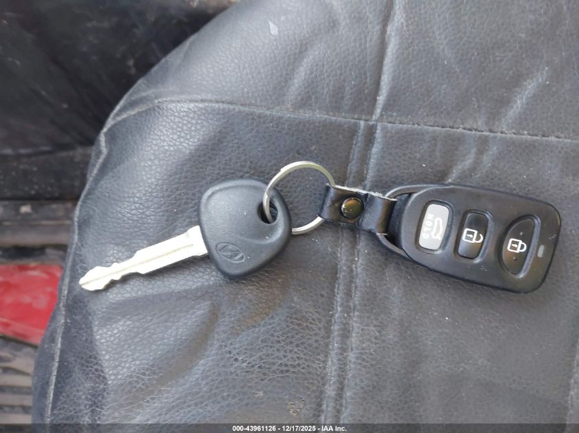 2017 Hyundai Elantra Se VIN: KMHD84LF0HU068655 Lot: 43961126