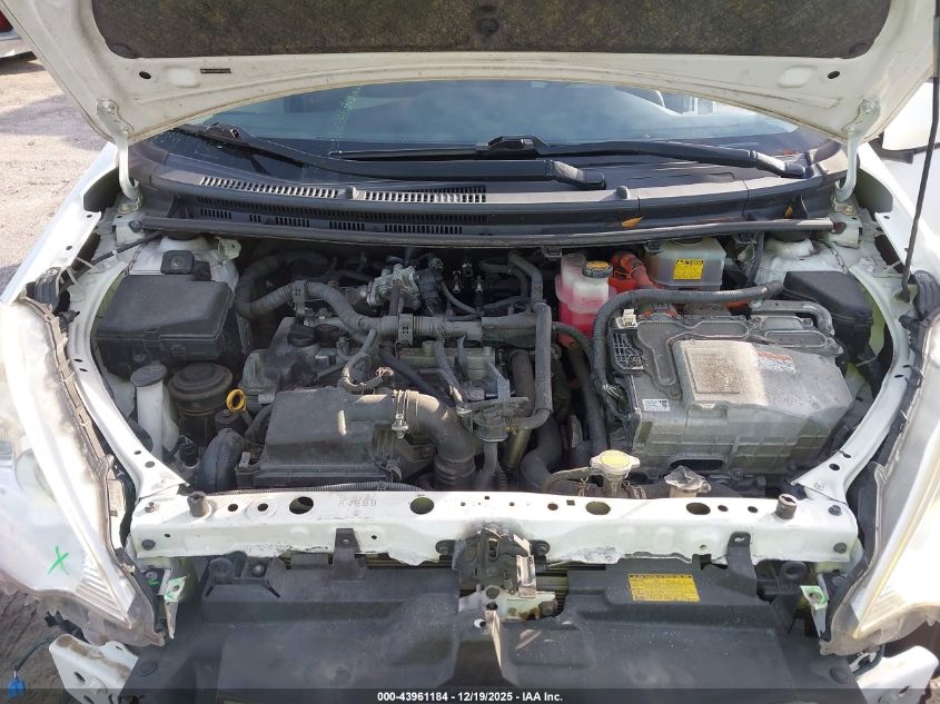 2013 Toyota Prius C Three VIN: JTDKDTB30D1557366 Lot: 43961184