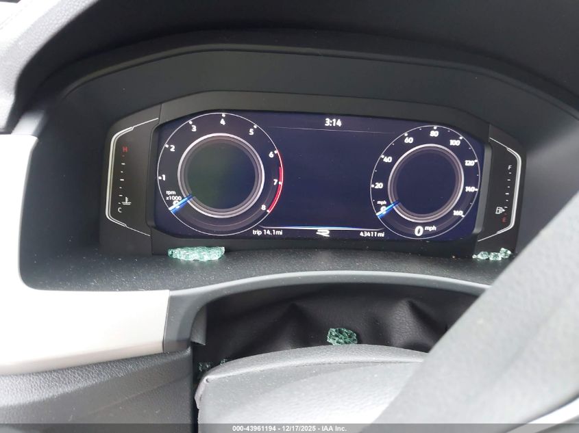 2023 Volkswagen Atlas Cross Sport 3.6L V6 Sel Premium R-Line VIN: 1V2FE2CA4PC206702 Lot: 43961194