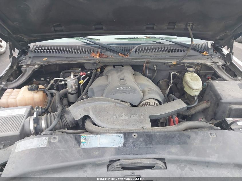 2006 Cadillac Escalade Standard VIN: 1GYEC63N86R104581 Lot: 43961209