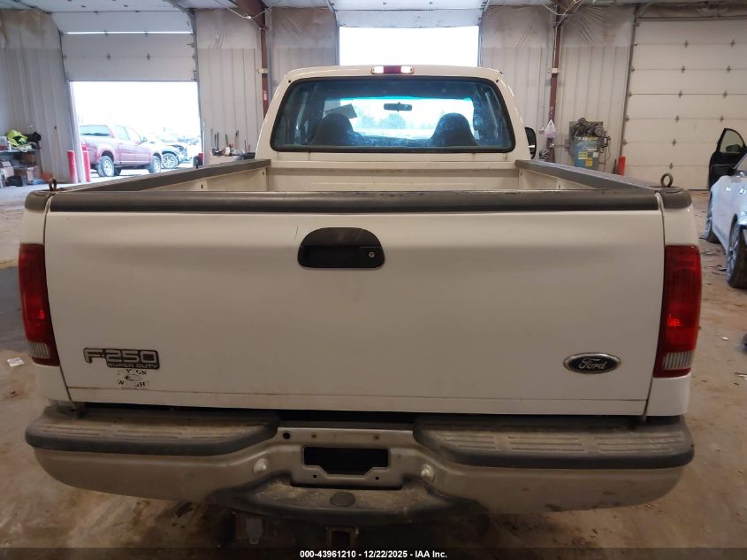 2000 Ford F-250 Lariat/Xl/Xlt VIN: 1FTNX20F5YEB13927 Lot: 43961210