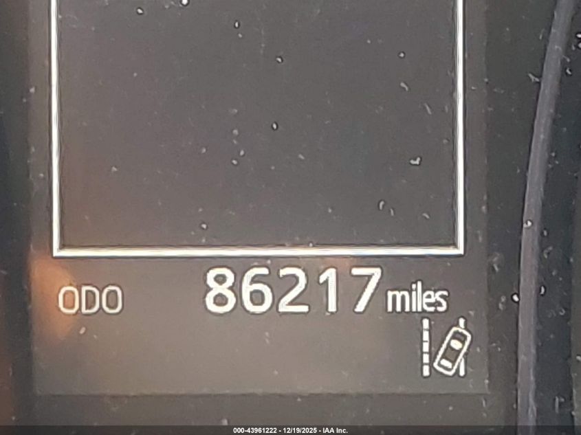 2018 Toyota Camry Le VIN: 4T1B11HKXJU030453 Lot: 43961222