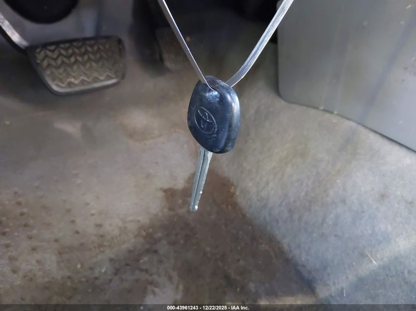 2005 Toyota Tacoma Base V6 VIN: 5TEMU52N55Z124171 Lot: 43961243