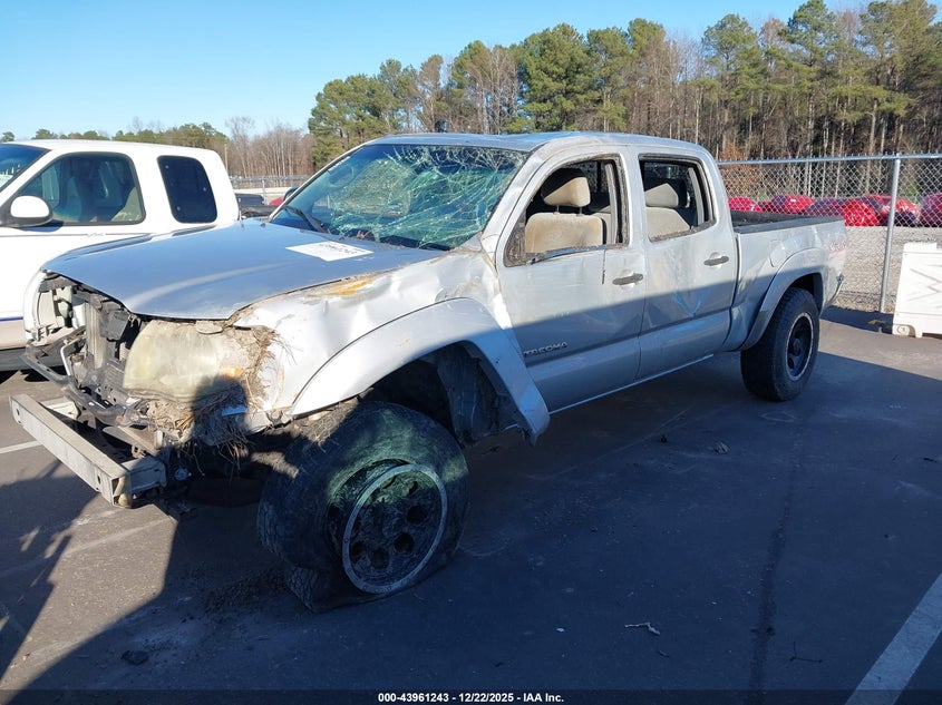2005 Toyota Tacoma Base V6