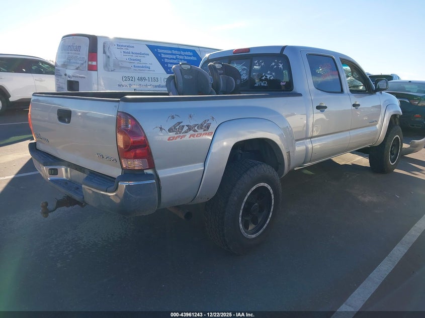 2005 Toyota Tacoma Base V6