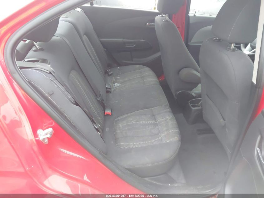 2019 Chevrolet Sonic Lt Auto VIN: 1G1JD5SB4K4131800 Lot: 43961297