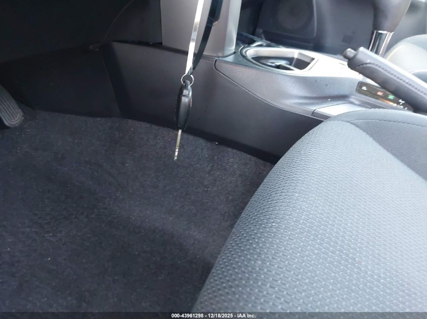 2017 Toyota Rav4 Xle VIN: JTMWFREV7HJ141543 Lot: 43961298