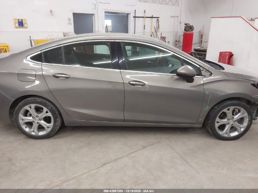 2018 Chevrolet Cruze Premier Auto VIN: 1G1BF5SM2J7150696 Lot: 43961300
