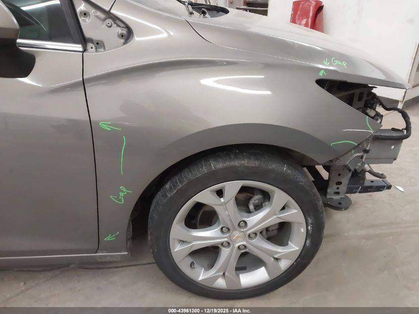 2018 Chevrolet Cruze Premier Auto VIN: 1G1BF5SM2J7150696 Lot: 43961300