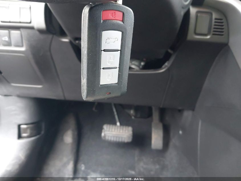 2024 Mitsubishi Eclipse Cross Se S-Awc/Sel S-Awc VIN: JA4ATWAA2RZ069619 Lot: 43961315