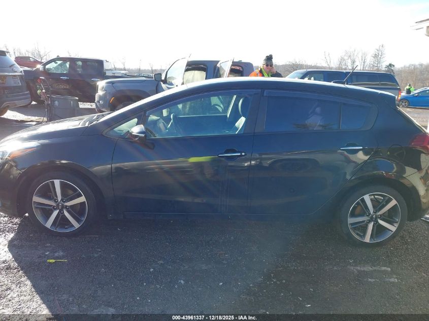 2017 Kia Forte Ex VIN: KNAFX5A80H5668190 Lot: 43961337