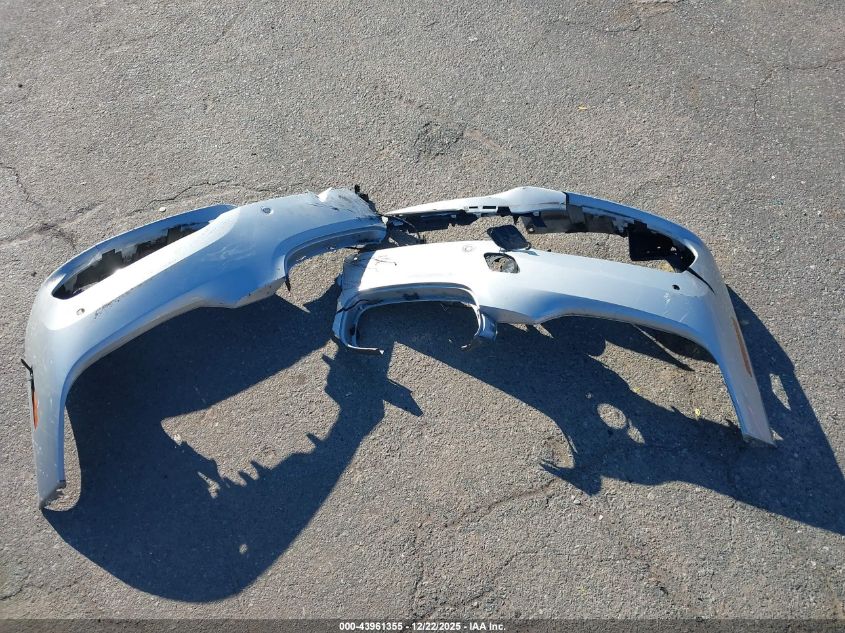 2018 BMW 330I xDrive VIN: WBA8D9C53JEM33994 Lot: 43961355