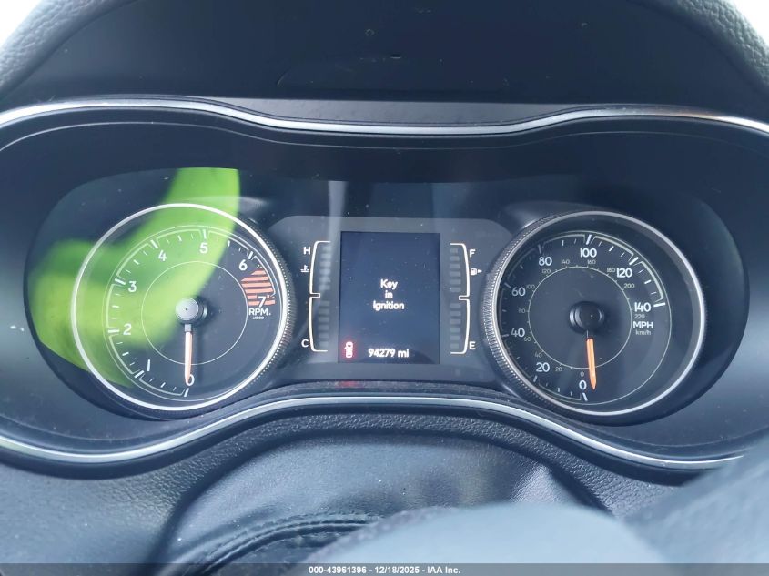 2019 Jeep Cherokee Latitude Fwd VIN: 1C4PJLCB9KD248267 Lot: 43961396