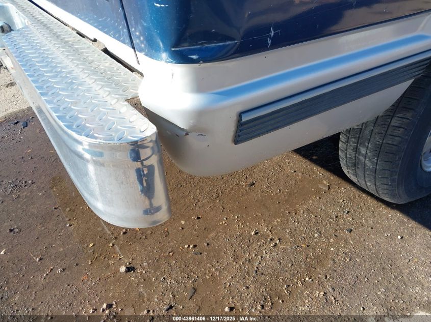 1994 GMC Sierra C1500 VIN: 2GTEC19K9R1574797 Lot: 43961406