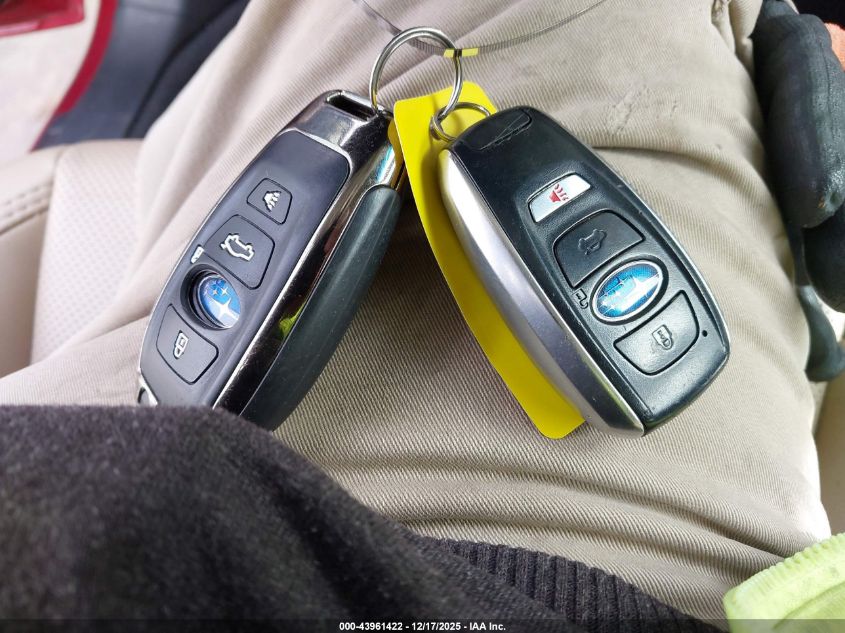 2018 Subaru Legacy 3.6R Limited VIN: 4S3BNEN63J3011806 Lot: 43961422