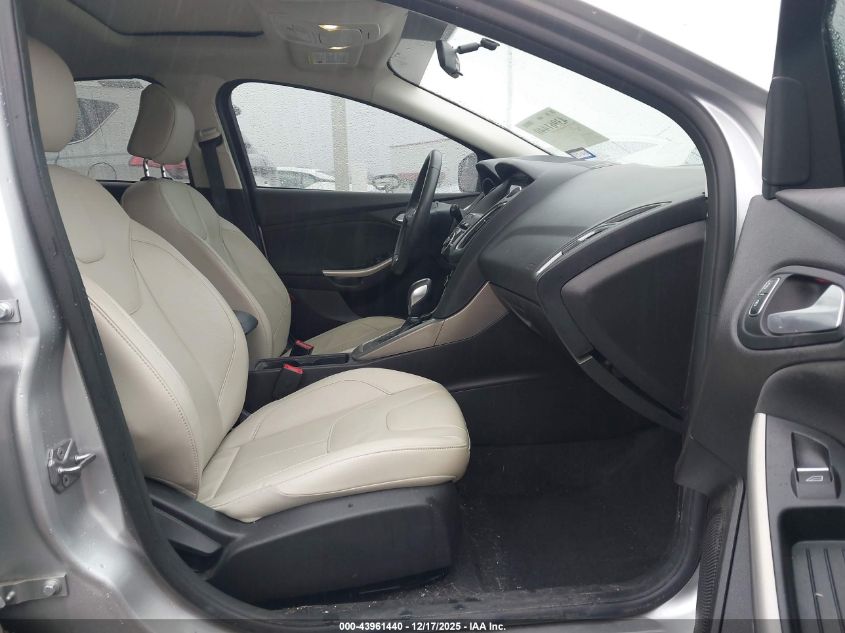 2017 Ford Focus Titanium VIN: 1FADP3N22HL272591 Lot: 43961440