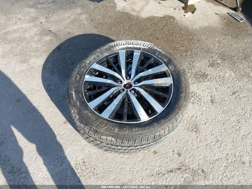 2024 Nissan Pathfinder Platinum VIN: 5N1DR3DJ2RC211395 Lot: 43961465