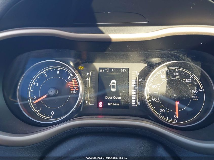 2016 Jeep Cherokee Latitude VIN: 1C4PJMCB9GW279276 Lot: 43961504