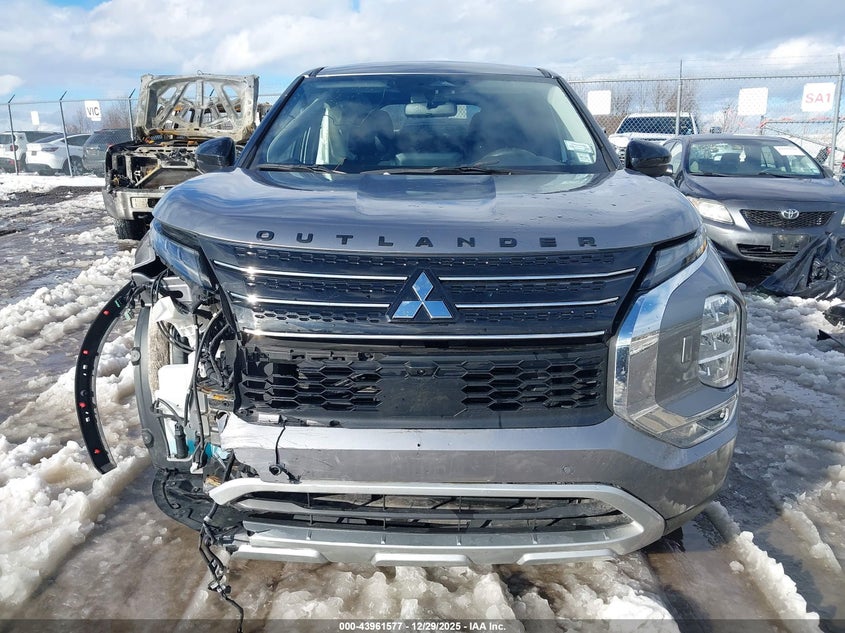 2022 Mitsubishi Outlander Black Edition S-Awc/Se 2.5 S-Awc/Se Launch Edition S-Awc VIN: JA4J4UA83NZ024794 Lot: 43961577